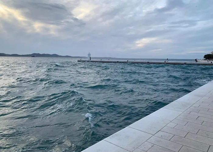 'one Tree' Apartment, Old Town زادار