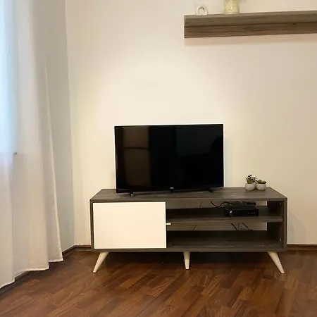 'one Tree' Apartment, Old Town *